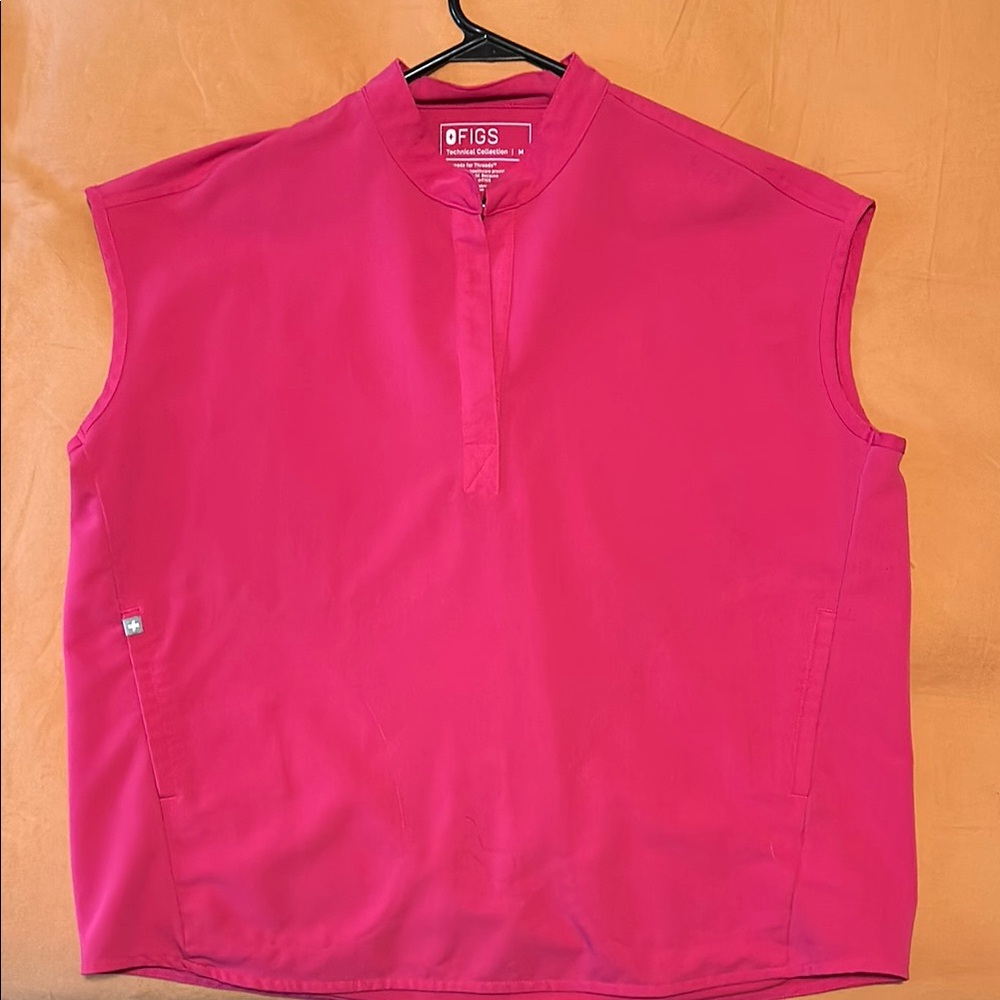 Rafaela Ultra Rose Oversized Scrub Top™